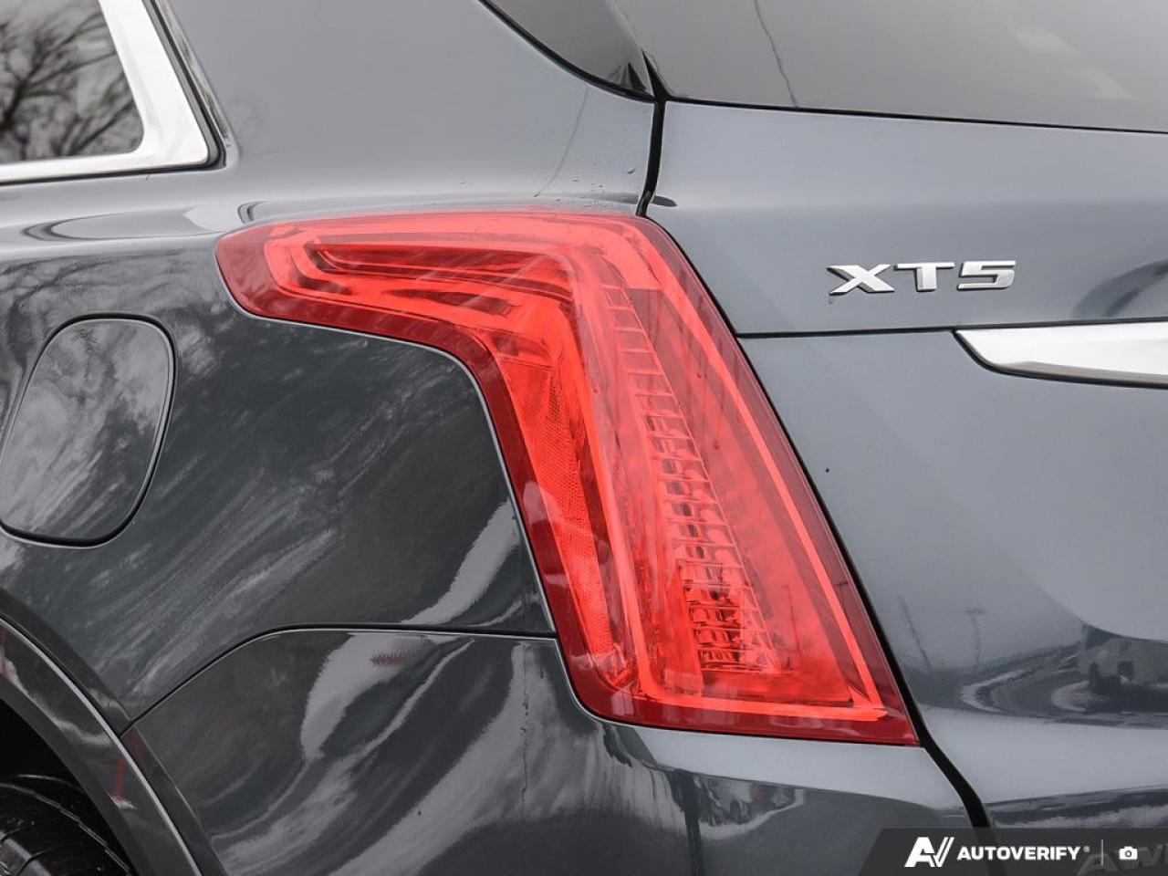 2019 Cadillac XT5 Luxury AWD Photo