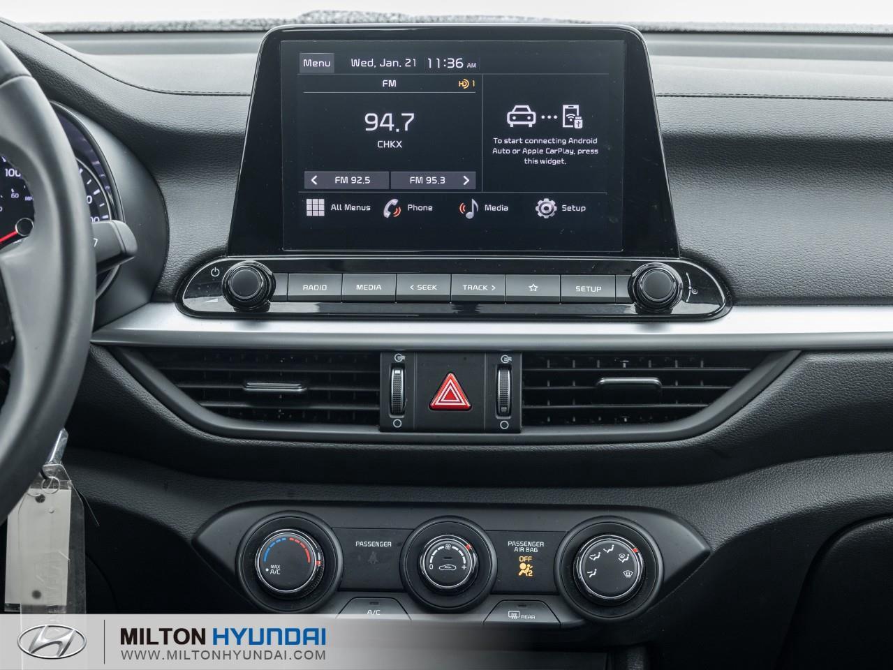 2024 Kia Forte LX 4dr Sedan Photo