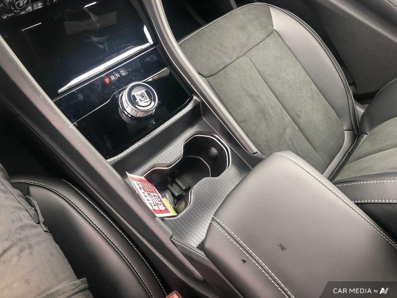 2025 Jeep Grand Cherokee L Laredo 4dr 4x4 Photo