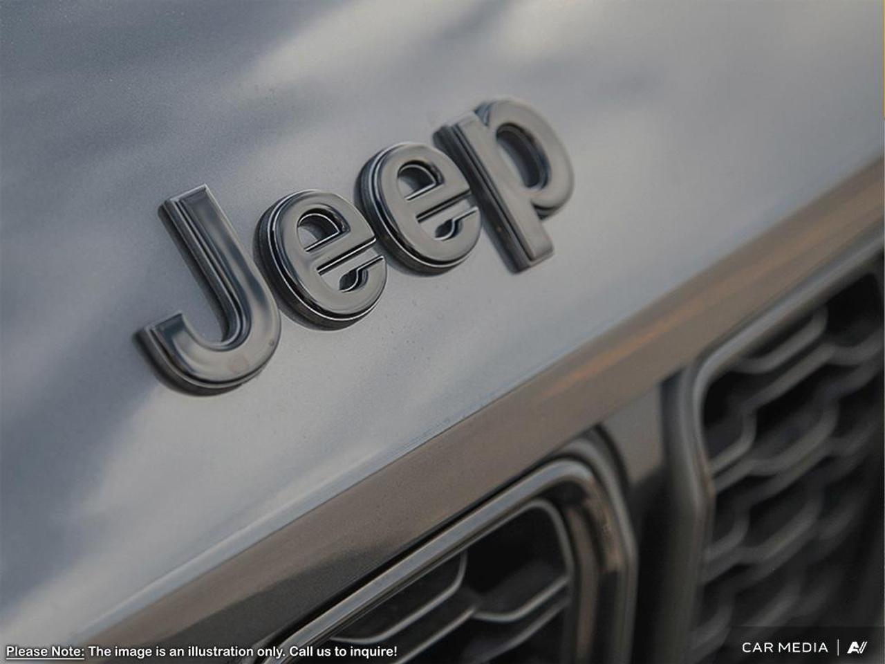 2025 Jeep Grand Cherokee L Laredo 4dr 4x4 Photo