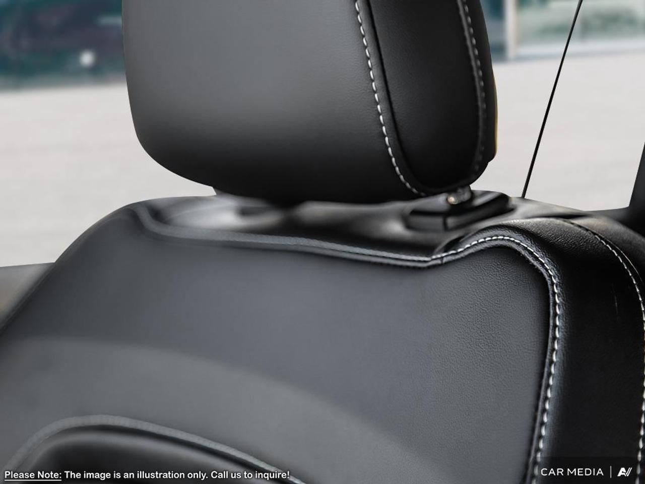 2025 Jeep Grand Cherokee L Laredo 4dr 4x4 Photo