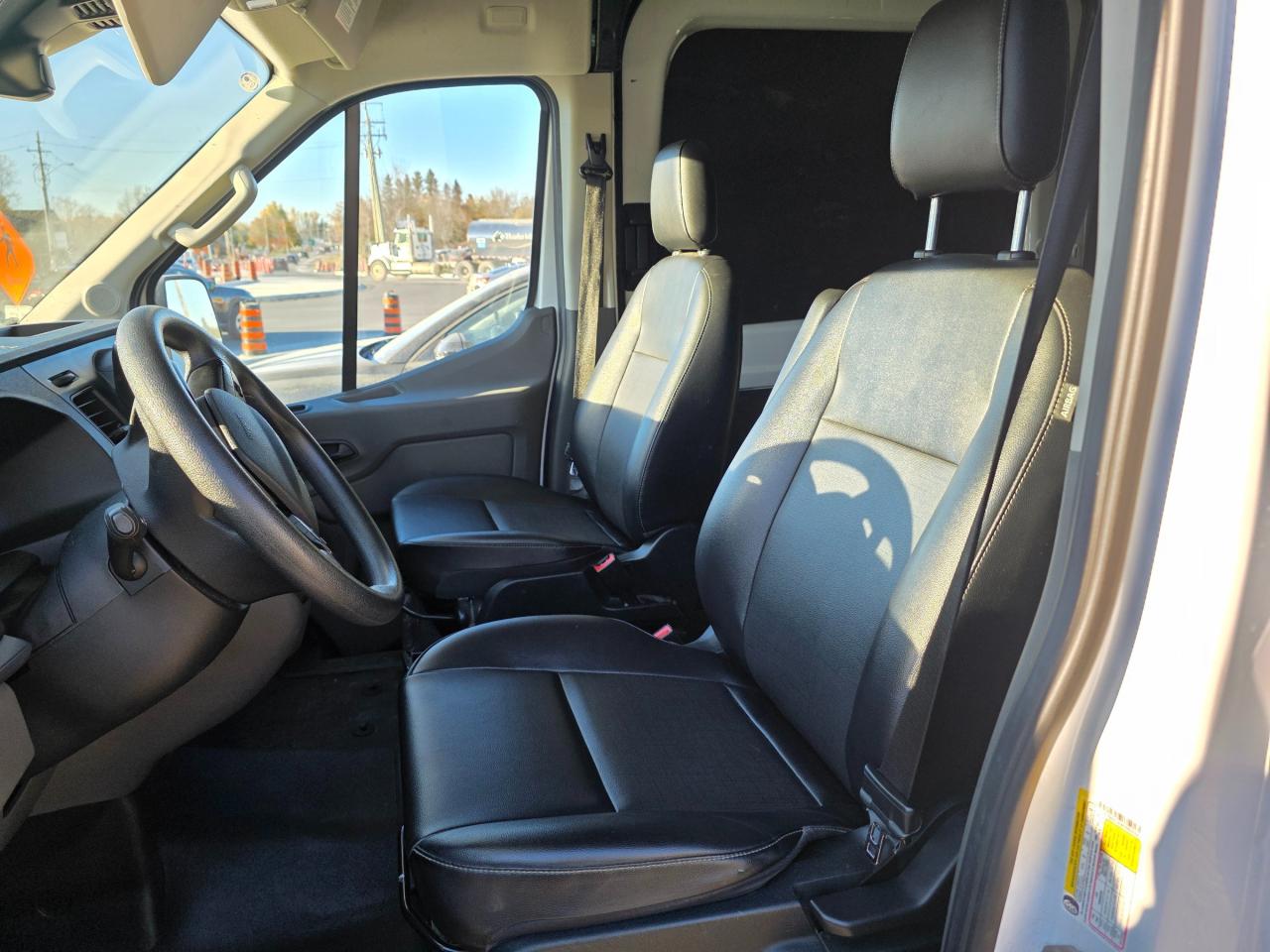 2023 Ford Transit-250 Cargo Base Rear-Wheel Drive Medium Roof Van 130 in. WB Photo2