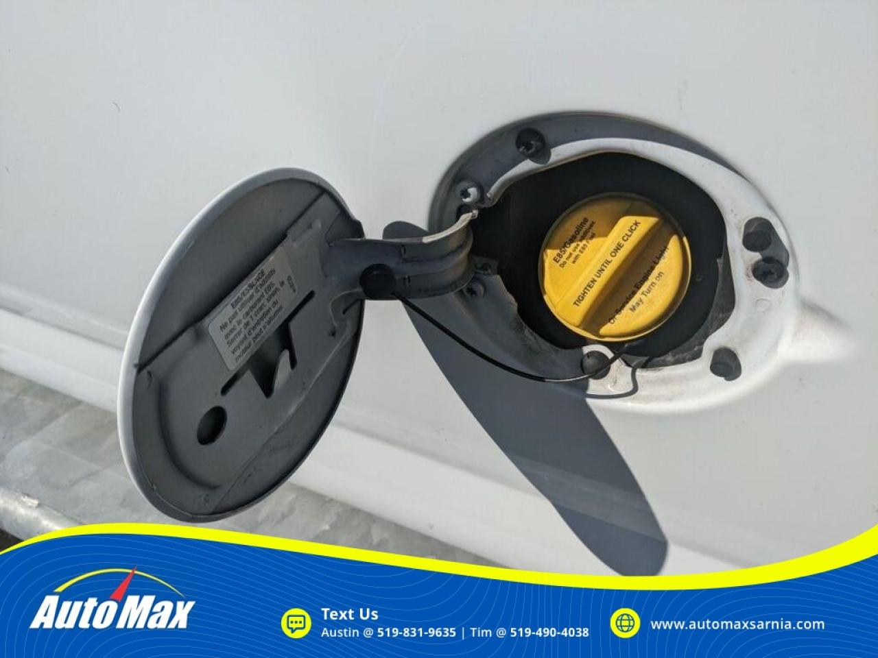 2019 GMC Savana 2500 Work Van Rear-Wheel Drive Cargo Van Photo