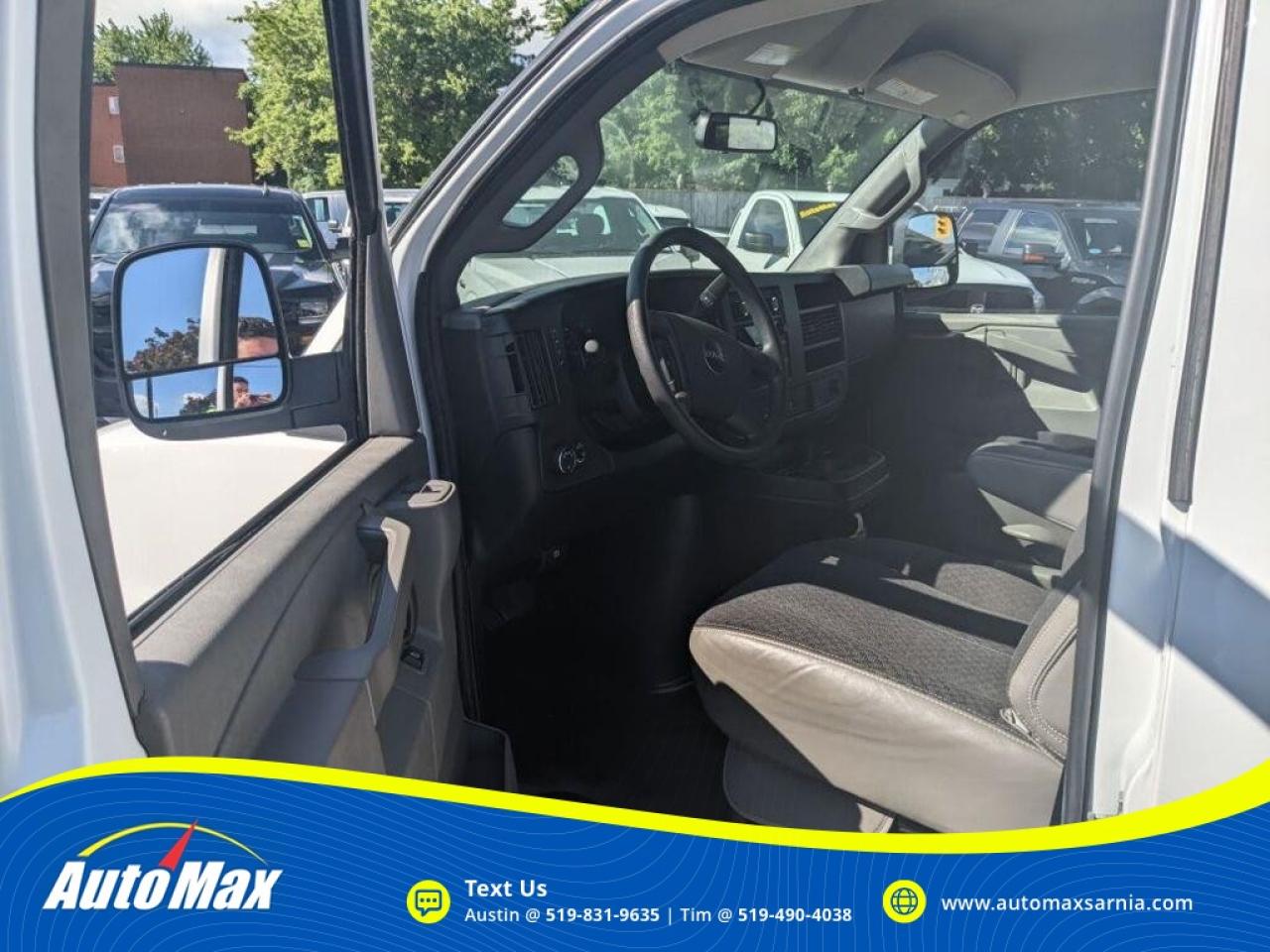 2019 GMC Savana 2500 Work Van Rear-Wheel Drive Cargo Van Photo