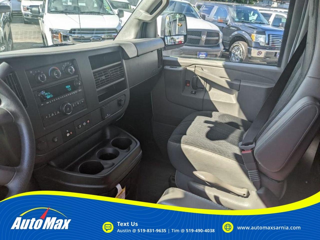 2019 GMC Savana 2500 Work Van Rear-Wheel Drive Cargo Van Photo