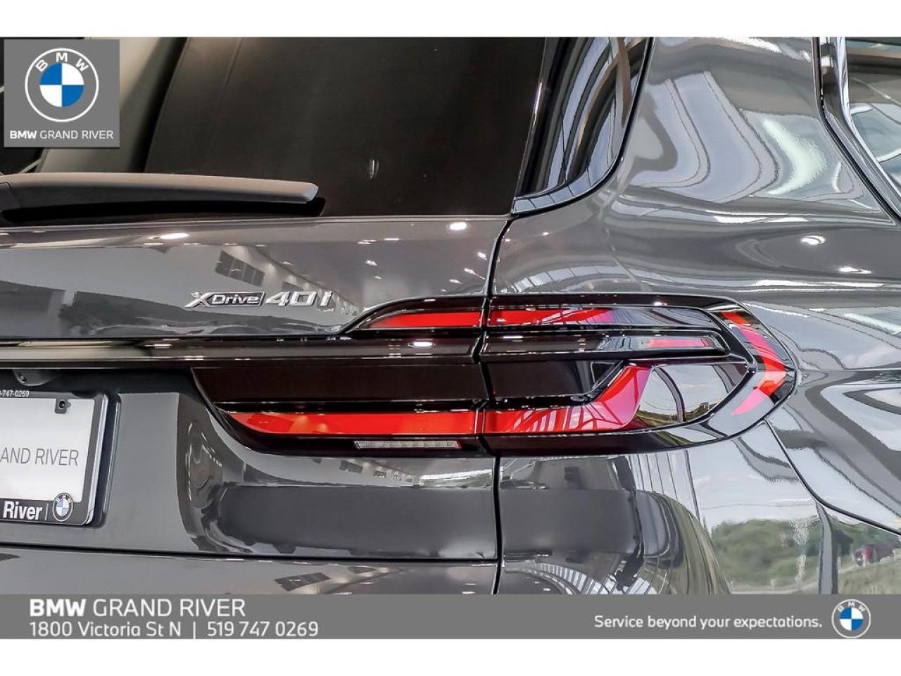 2026 BMW X7 xDrive40i 4dr All-Wheel Drive Sports Activity Vehicle Photo4