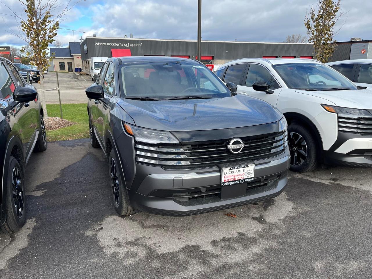 2026 Nissan Kicks SV 4dr All-Wheel Drive Photo0