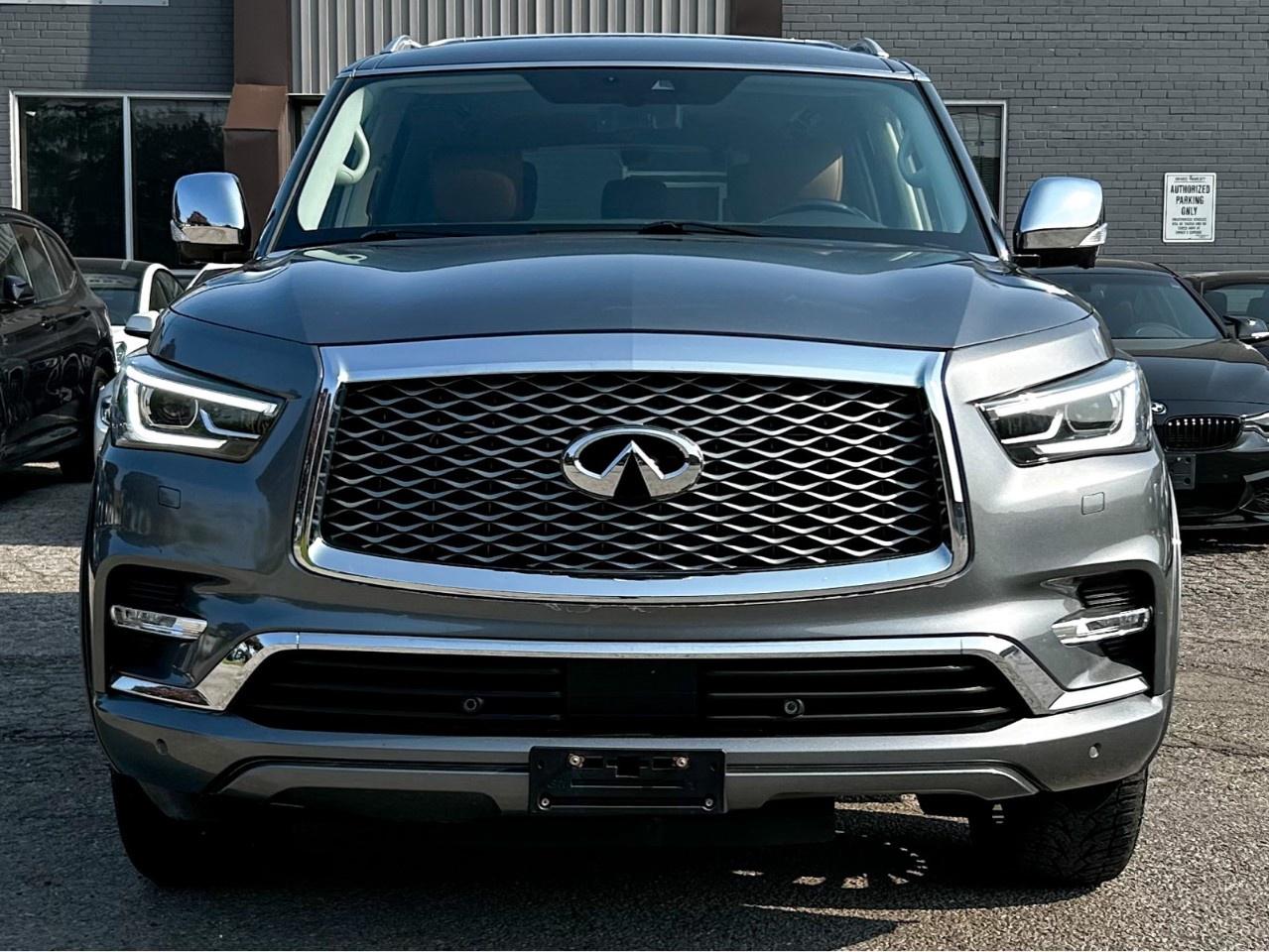 2018 Infiniti QX80 8 passenger / Rear TVs / No accident / 1 owner Photo