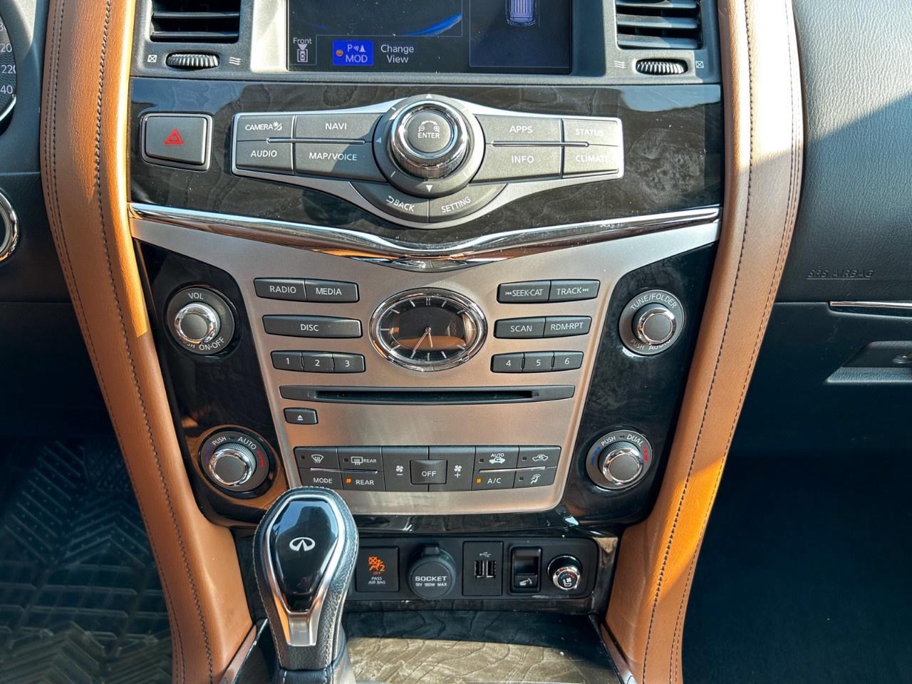 2018 Infiniti QX80 8-Passenger Photo