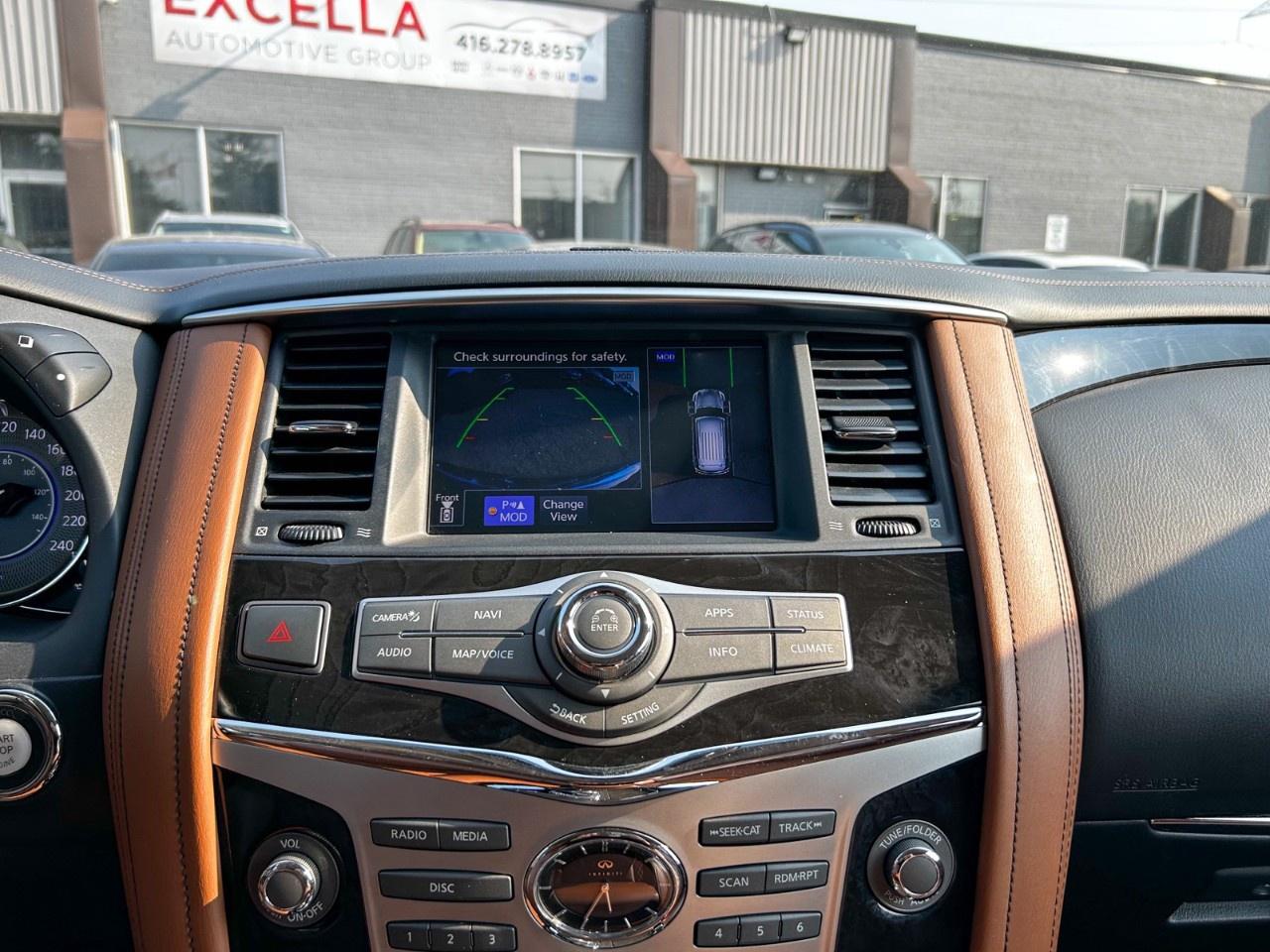 2018 Infiniti QX80 8-Passenger Photo