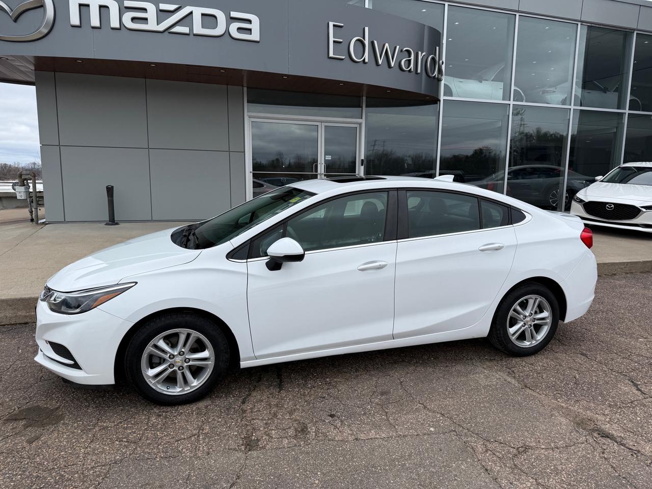 2016 Chevrolet Cruze LT Auto 4dr Sedan Photo
