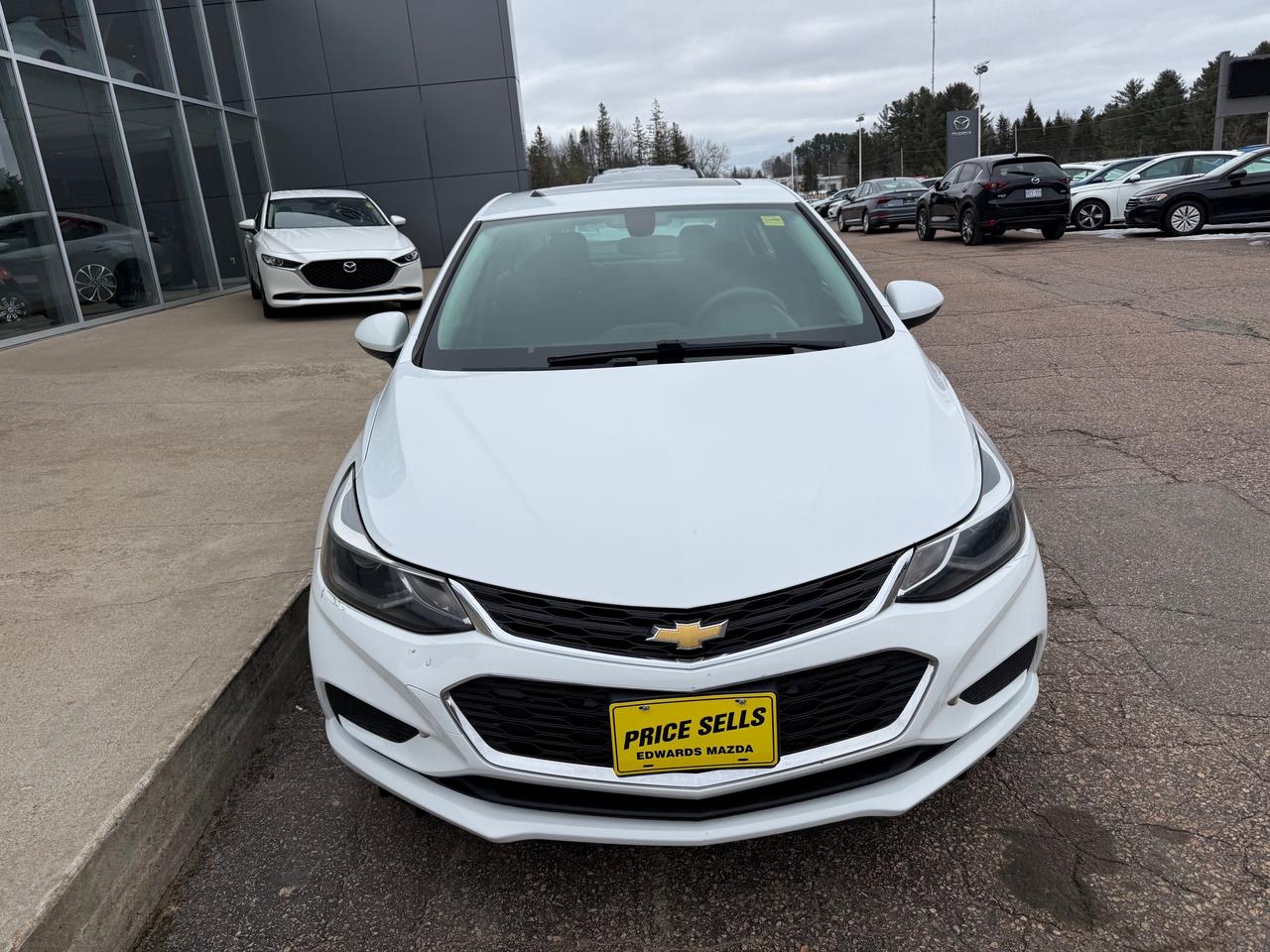 2016 Chevrolet Cruze LT Auto 4dr Sedan Photo