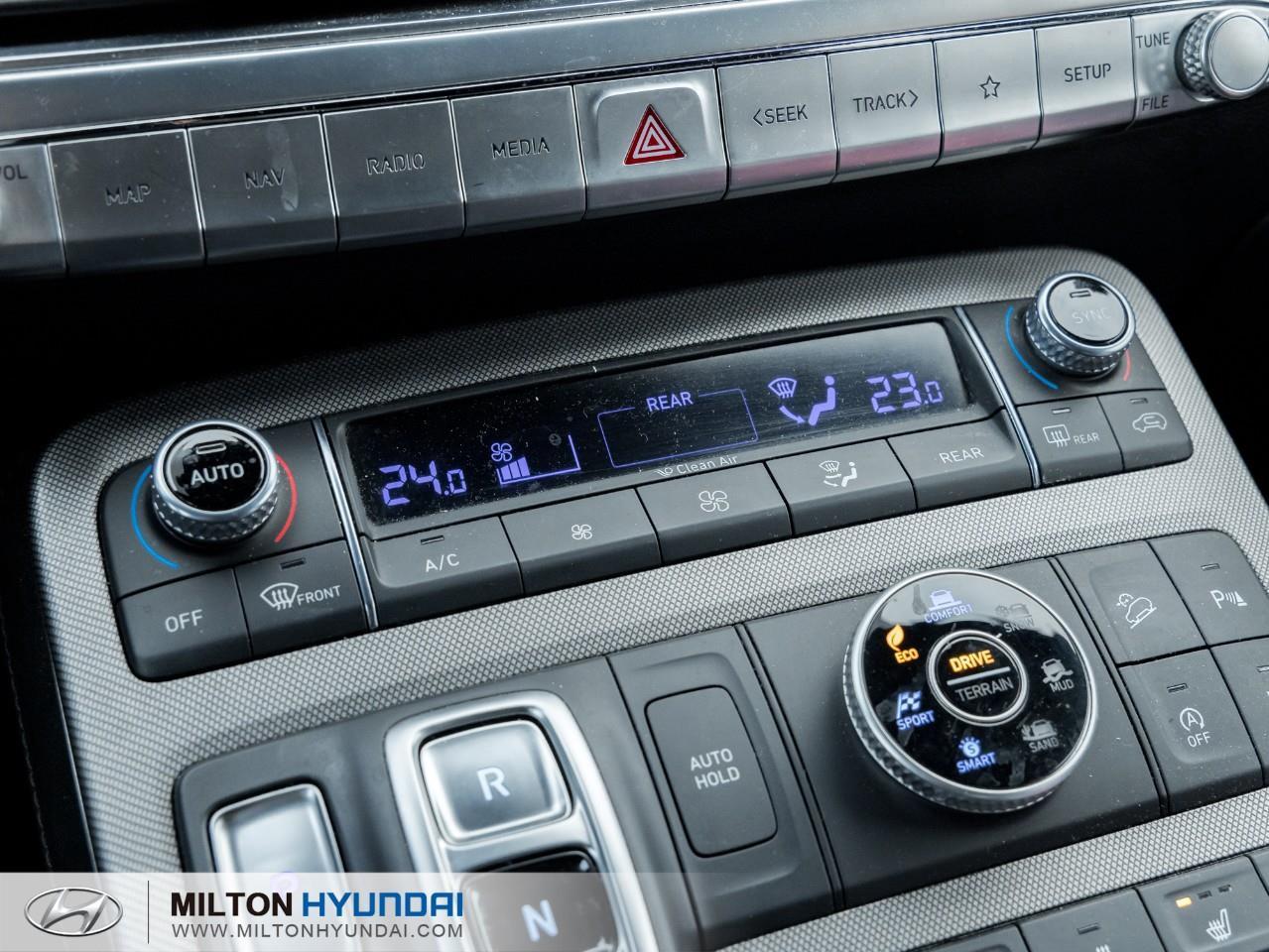 2021 Hyundai PALISADE Ultimate Calligraphy 4dr All-Wheel Drive Photo