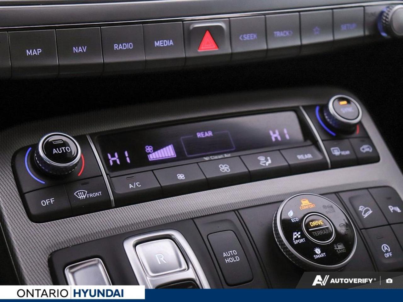 2020 Hyundai PALISADE Luxury 7 Passenger 4dr All-Wheel Drive Photo