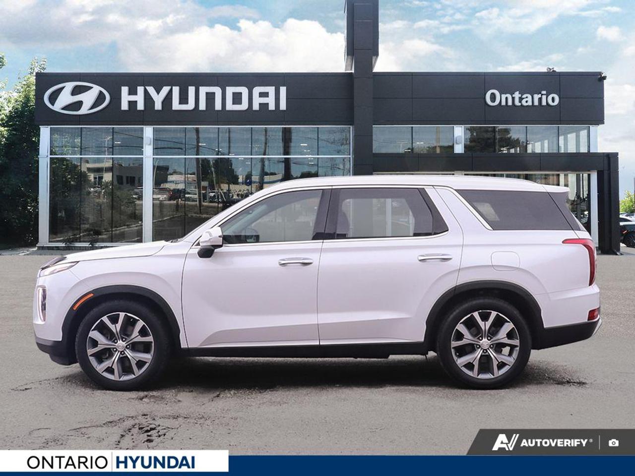 2020 Hyundai PALISADE Luxury 7 Passenger 4dr All-Wheel Drive Photo2