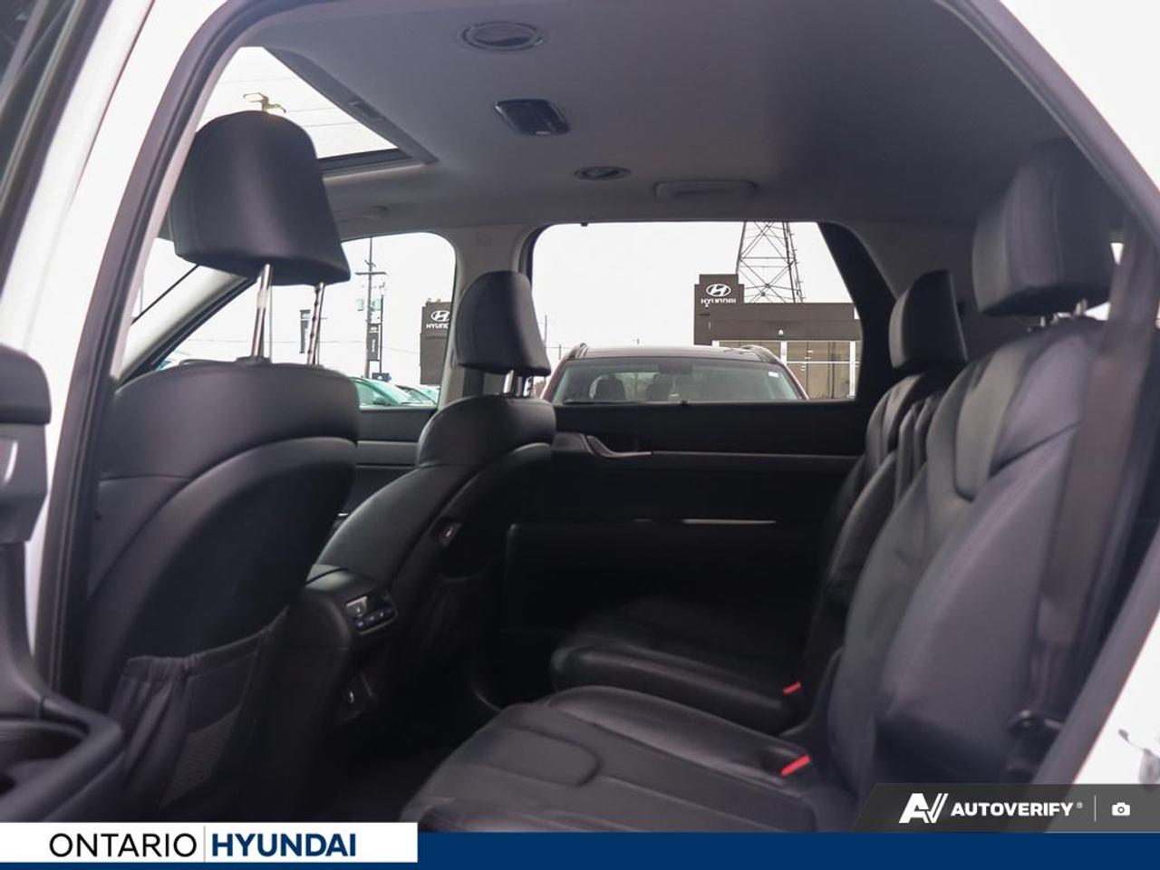 2020 Hyundai PALISADE Luxury 7 Passenger 4dr All-Wheel Drive Photo
