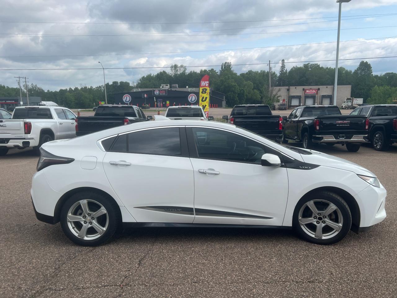2018 Chevrolet Volt LT 4dr Hatchback Photo