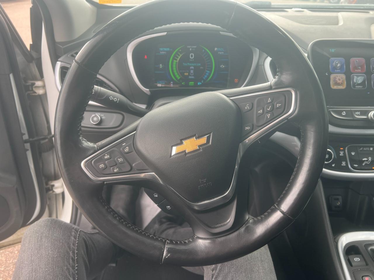 2018 Chevrolet Volt LT 4dr Hatchback Photo