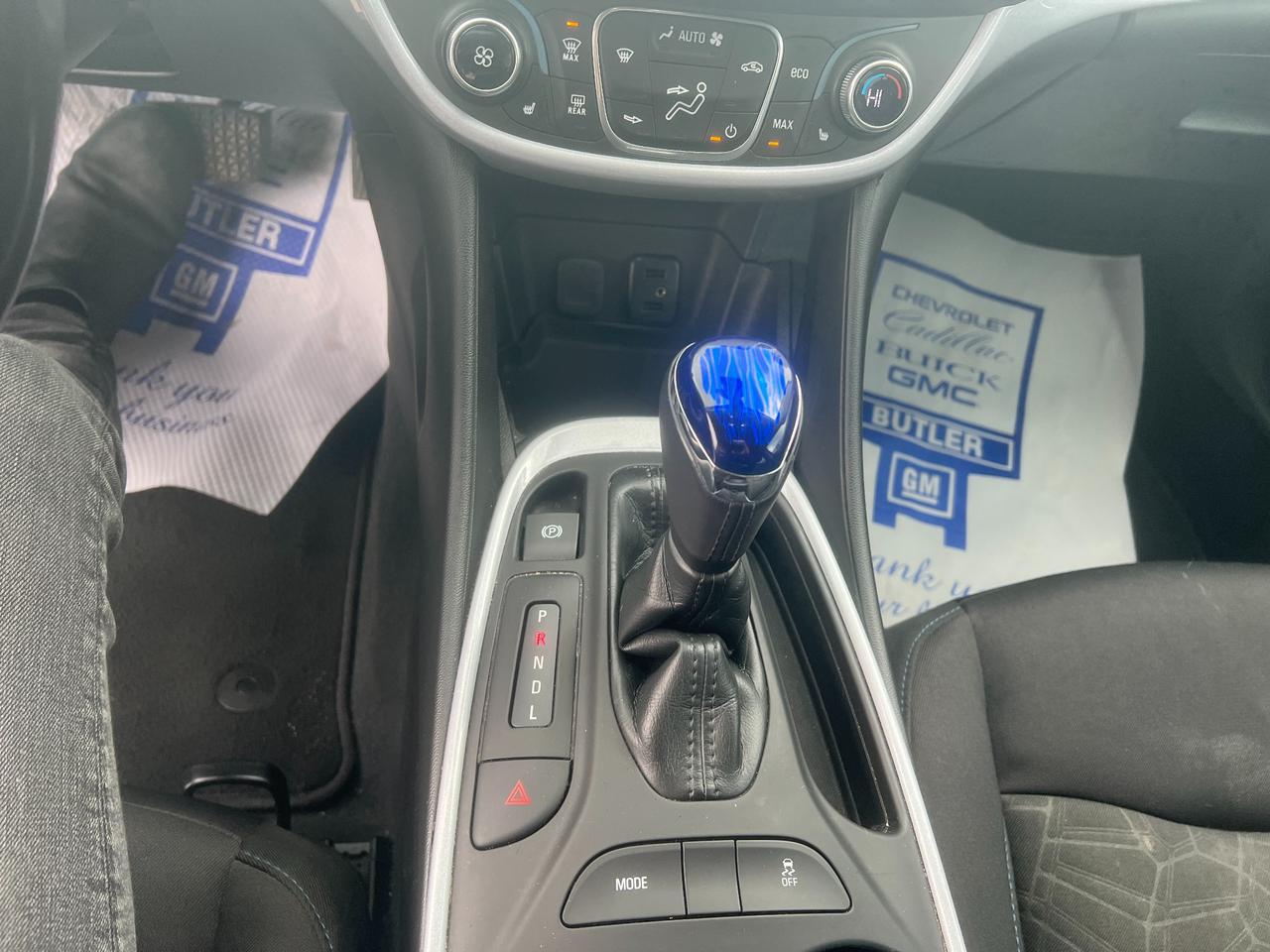 2018 Chevrolet Volt LT 4dr Hatchback Photo