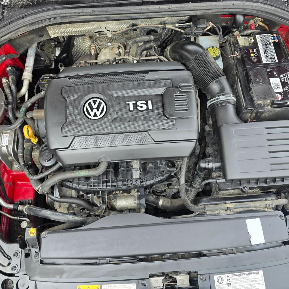 2019 Volkswagen Jetta GLI DSG Photo