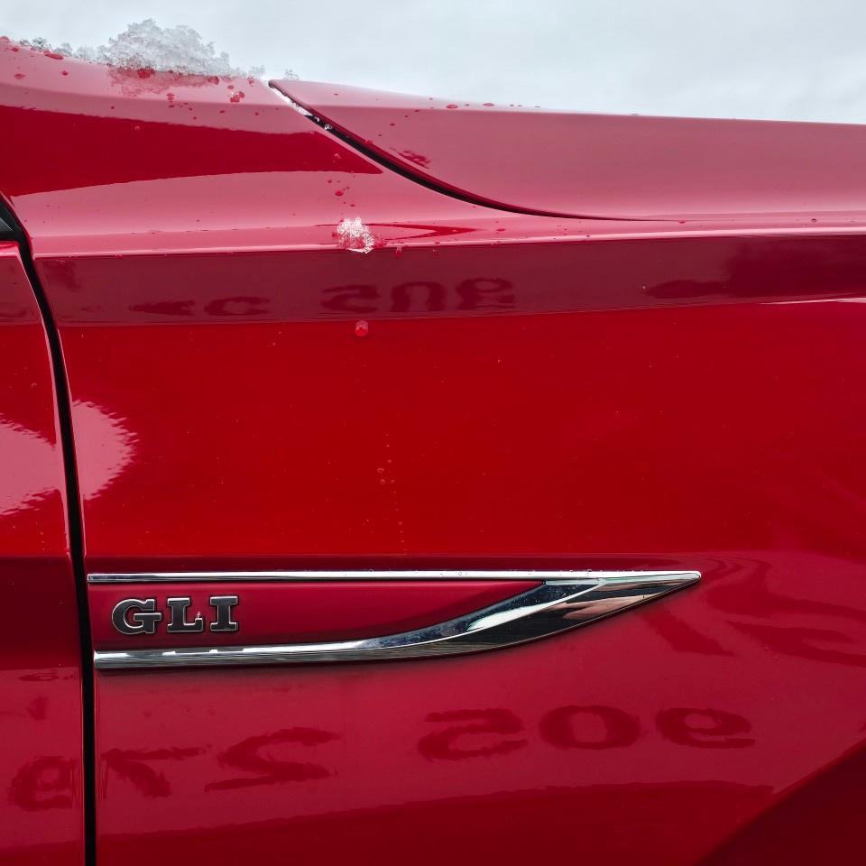 2019 Volkswagen Jetta GLI Autobahn DSG Photo