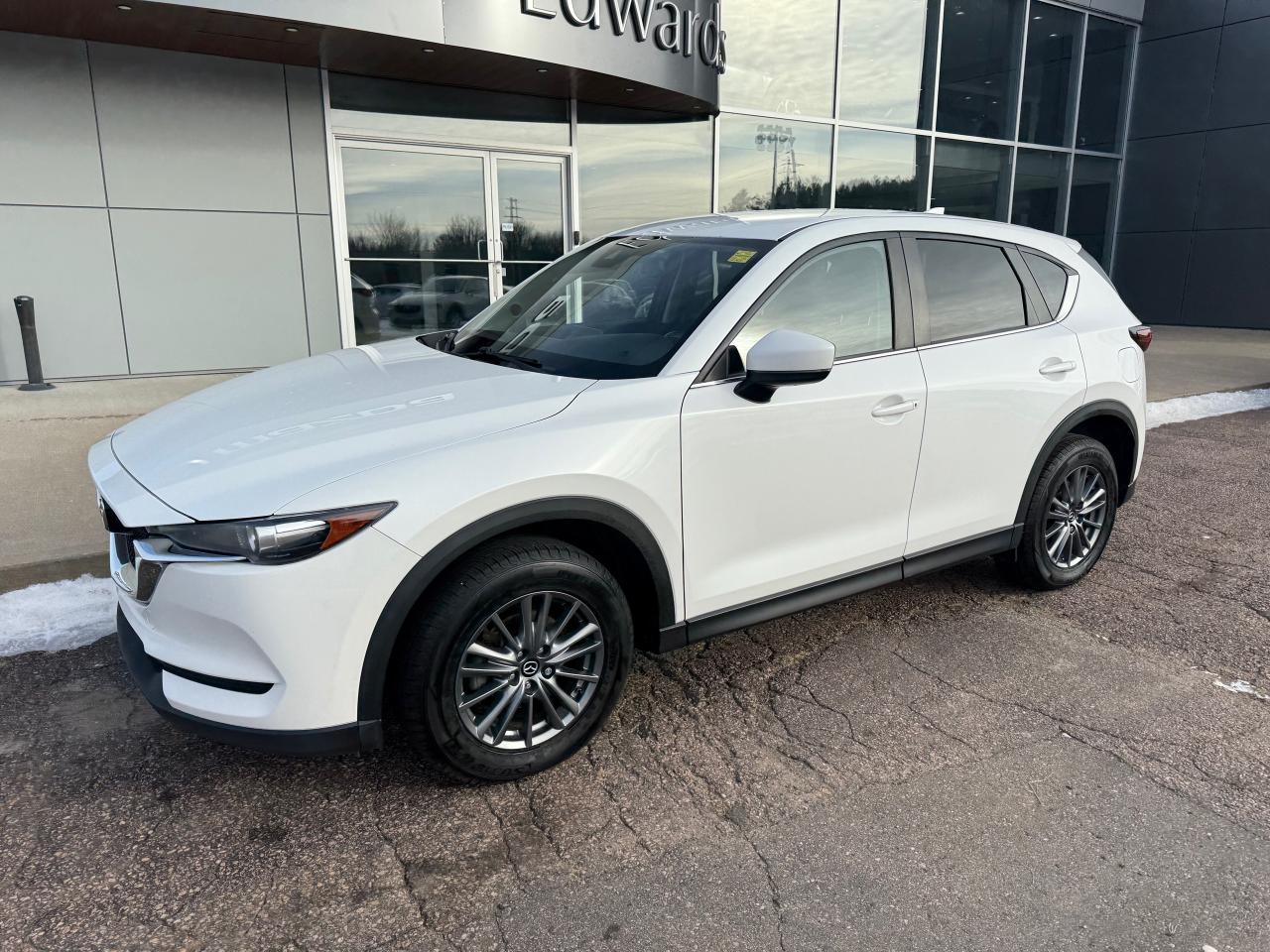 2017 Mazda CX-5 GS (A6) 4dr All-Wheel Drive Sport Utility Photo2