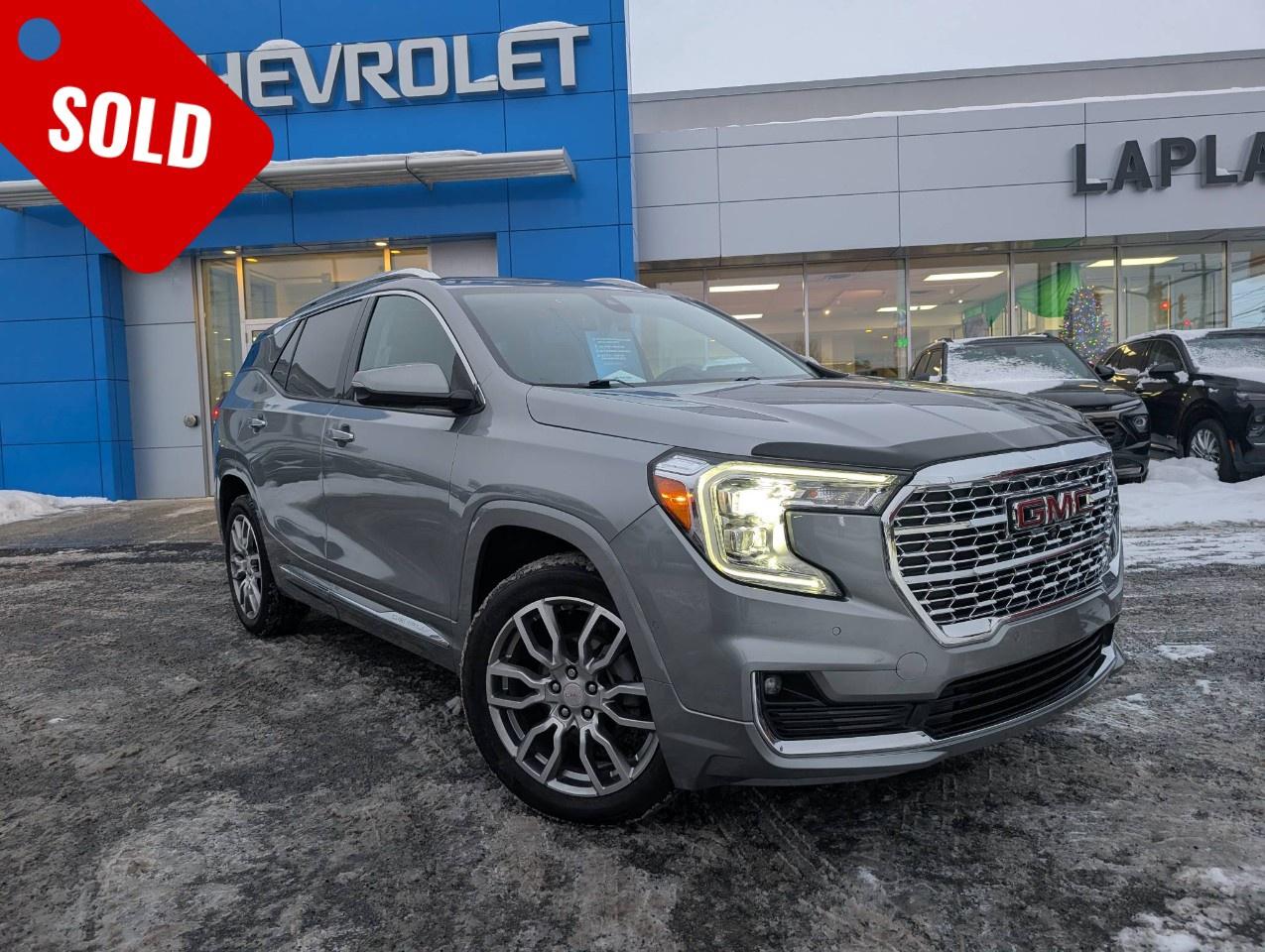 2023 GMC Terrain AWD Denali Photo0