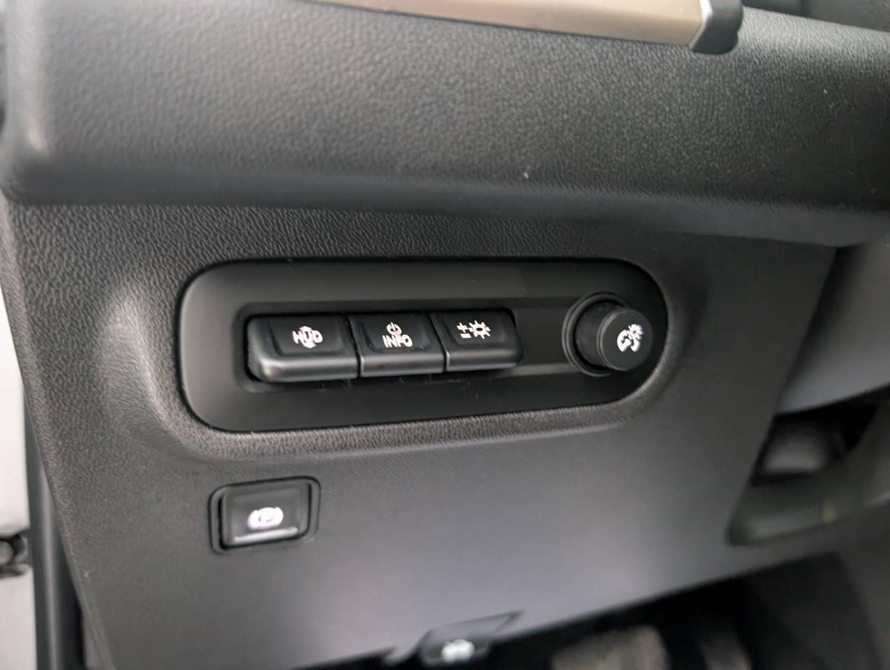 2023 GMC Terrain AWD Denali Photo