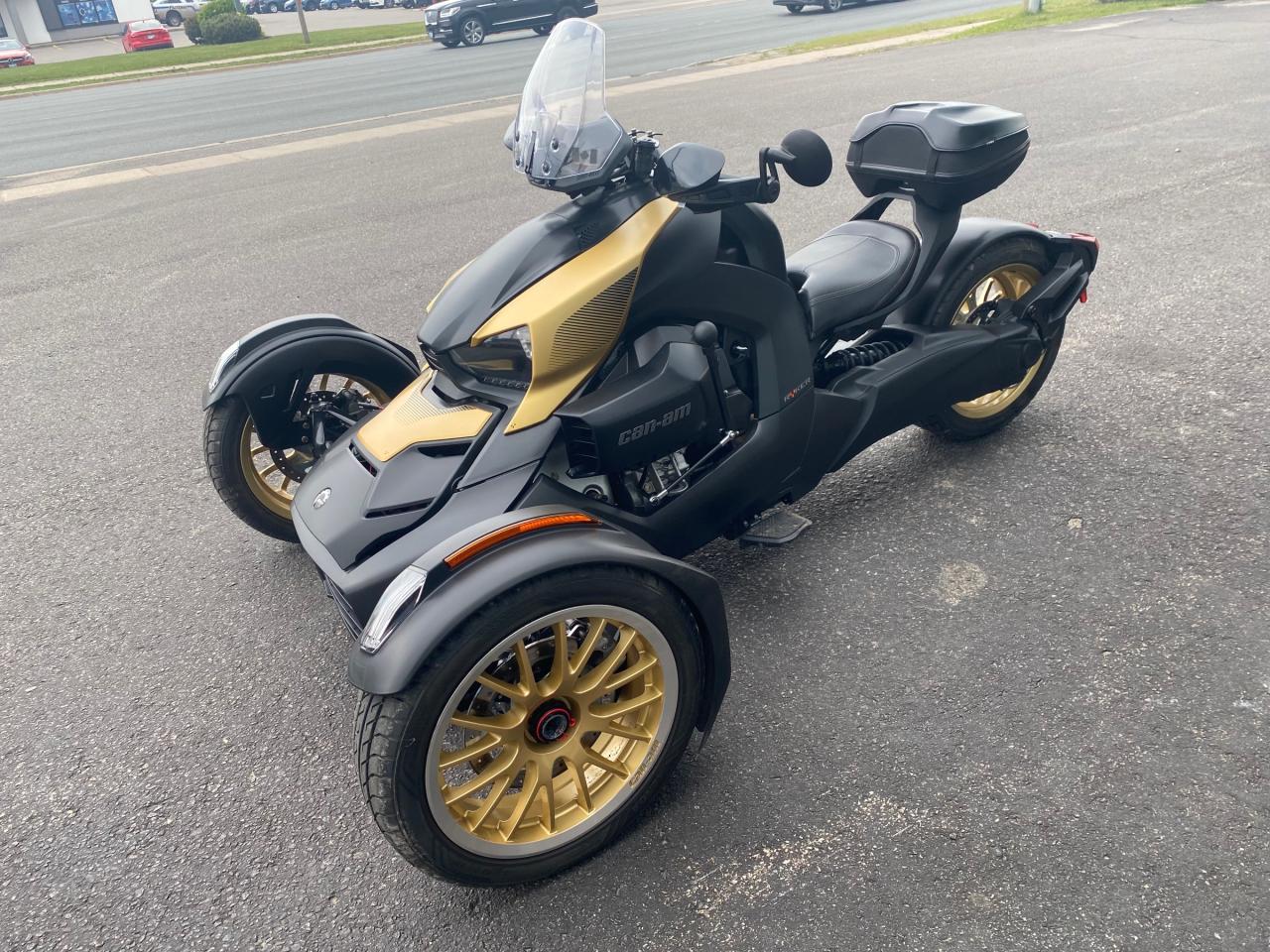 2022 Can-Am RYKER 900  Photo3