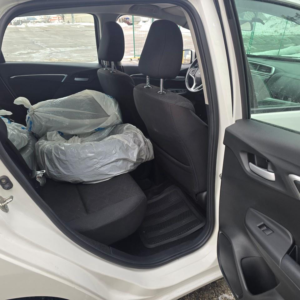 2017 Honda Fit SE CVT Photo