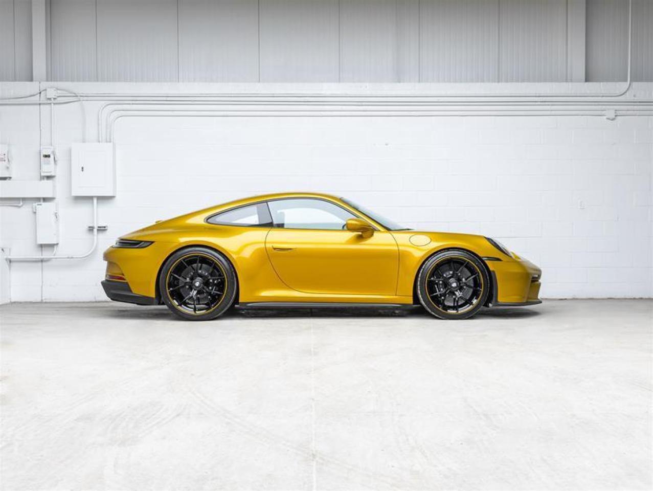 2023 Porsche 911  Photo