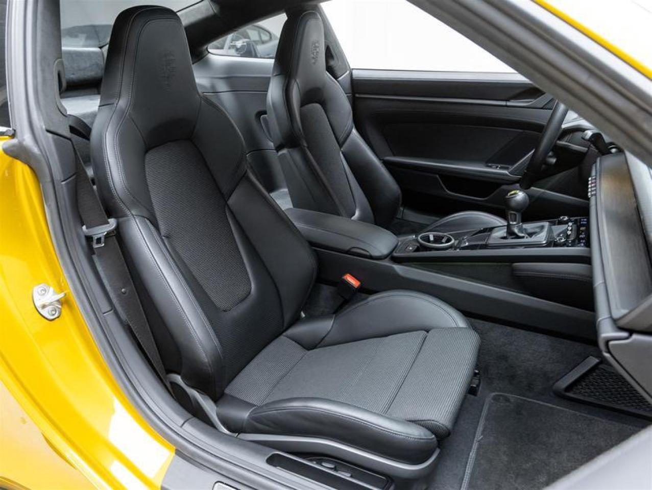 2023 Porsche 911  Photo