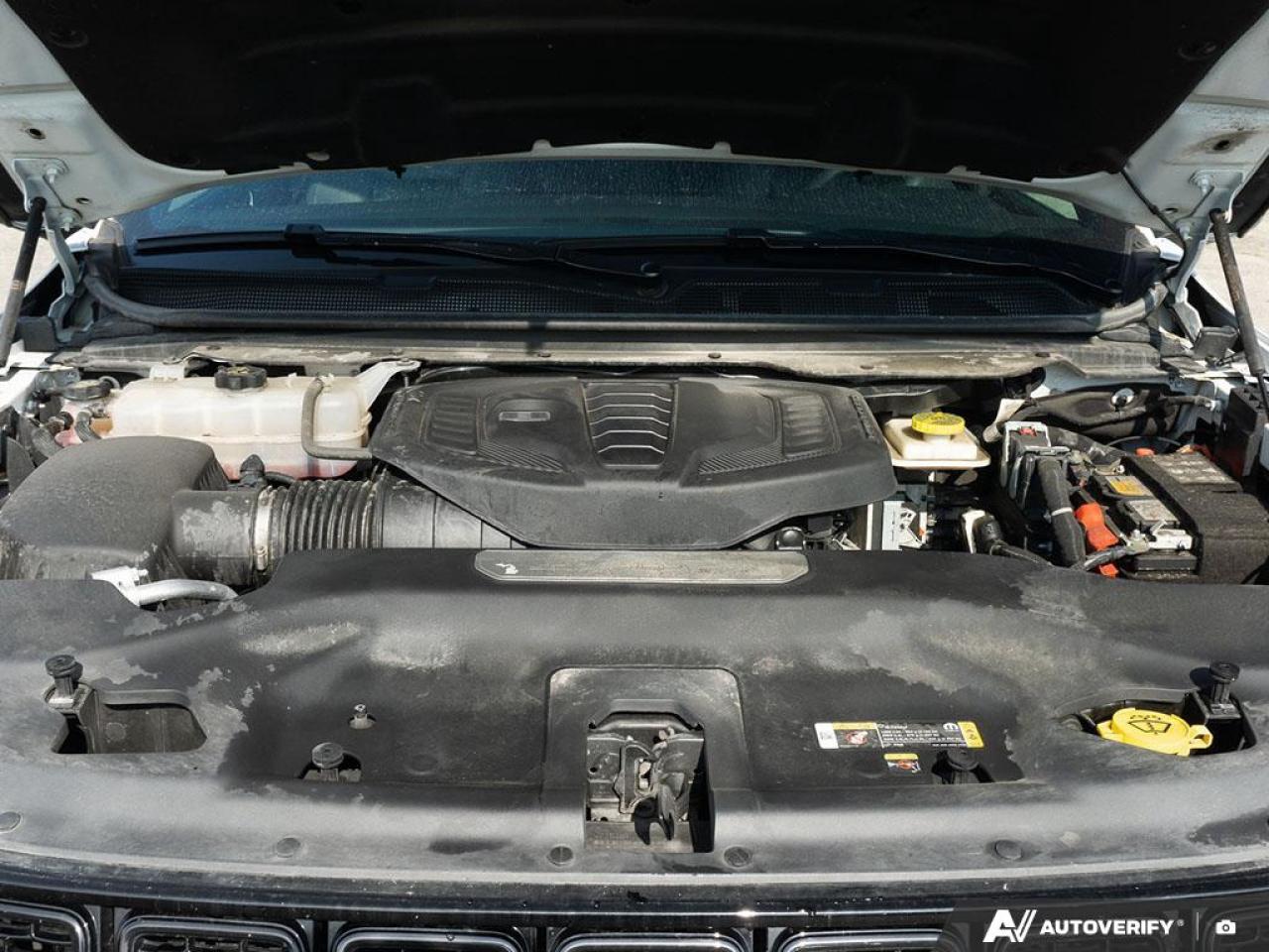 2024 Jeep Wagoneer Series II Carbide 4dr 4x4 Photo