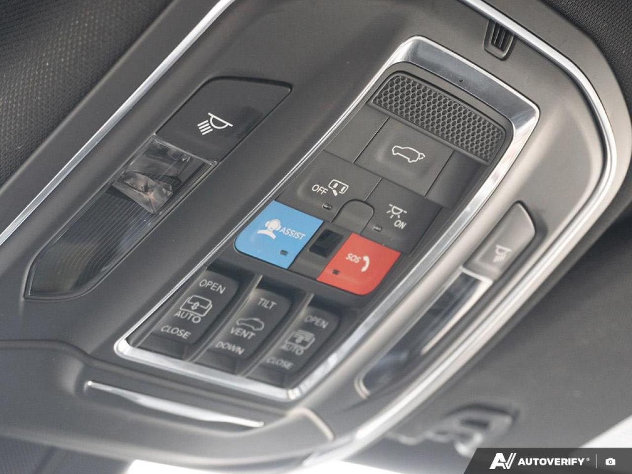 2024 Jeep Wagoneer Series II Carbide 4dr 4x4 Photo