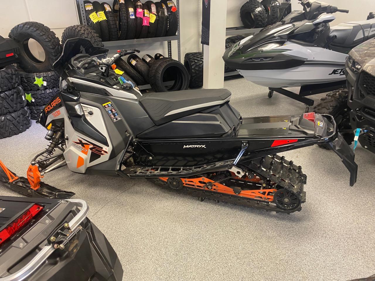 2023 Polaris 850 Indy XC 129  Photo3