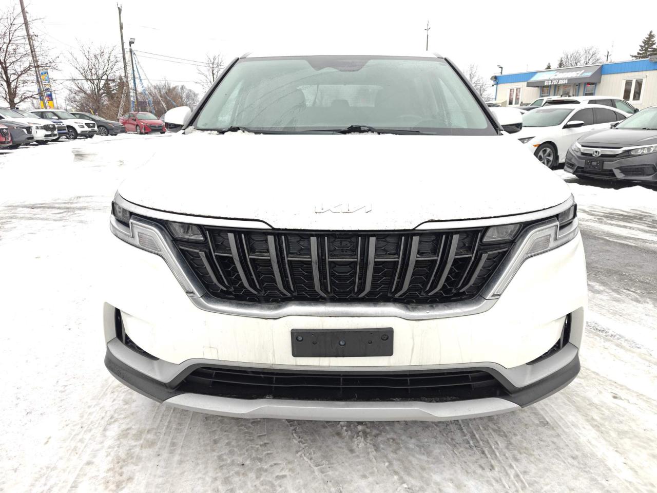 2022 Kia Carnival LX+ Passenger Van Photo