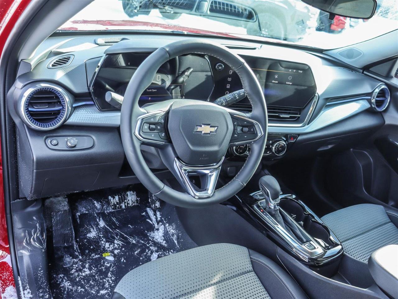 2026 Chevrolet Trax Fwd 4dr Lt Photo