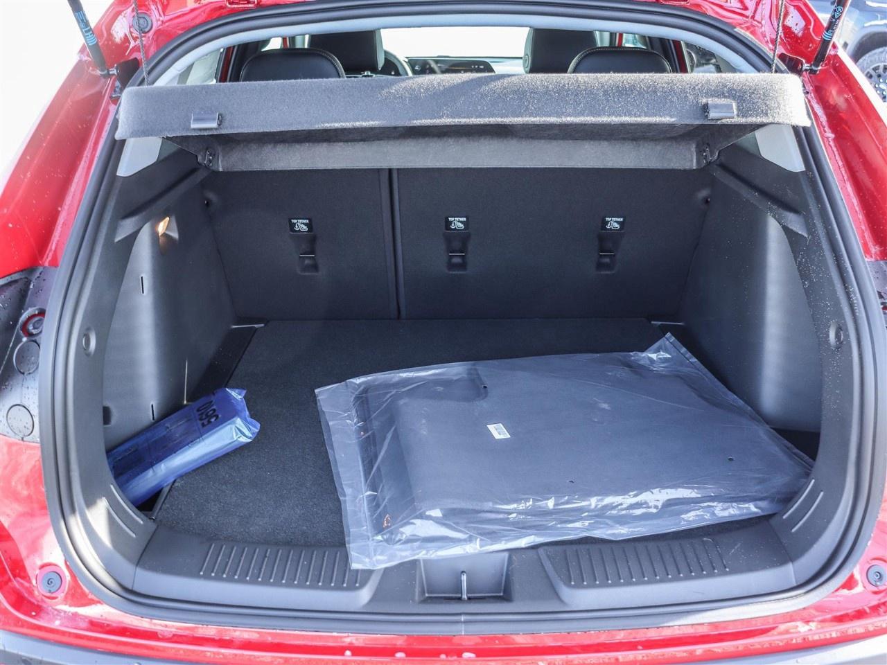 2026 Chevrolet Trax Fwd 4dr Lt Photo