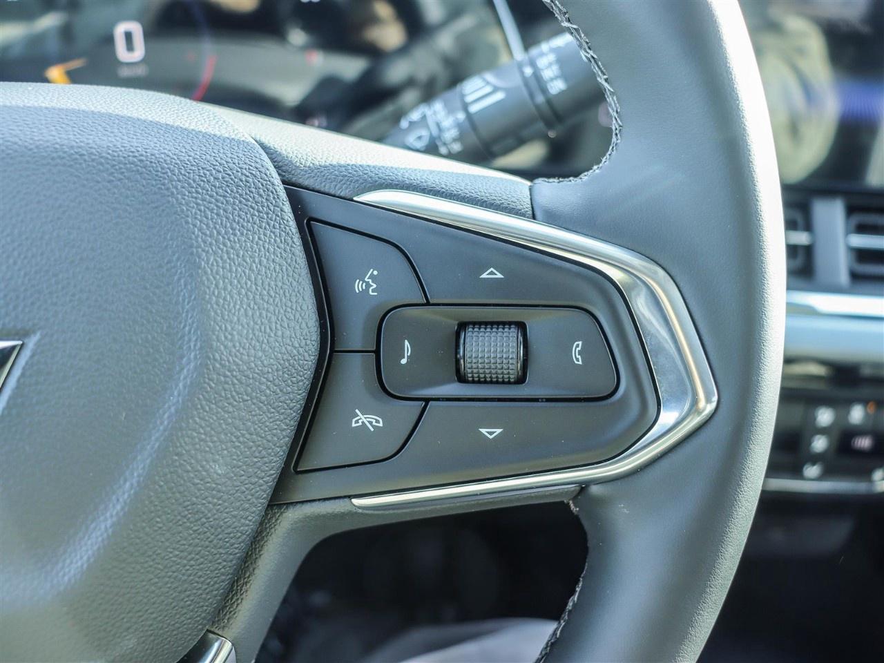 2026 Chevrolet Trax Fwd 4dr Lt Photo