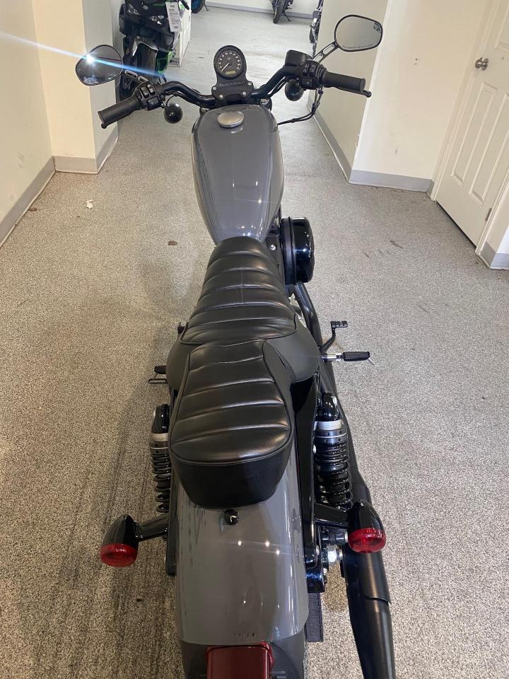 2022 Harley-Davidson SPORTSTER IRON 883  Photo