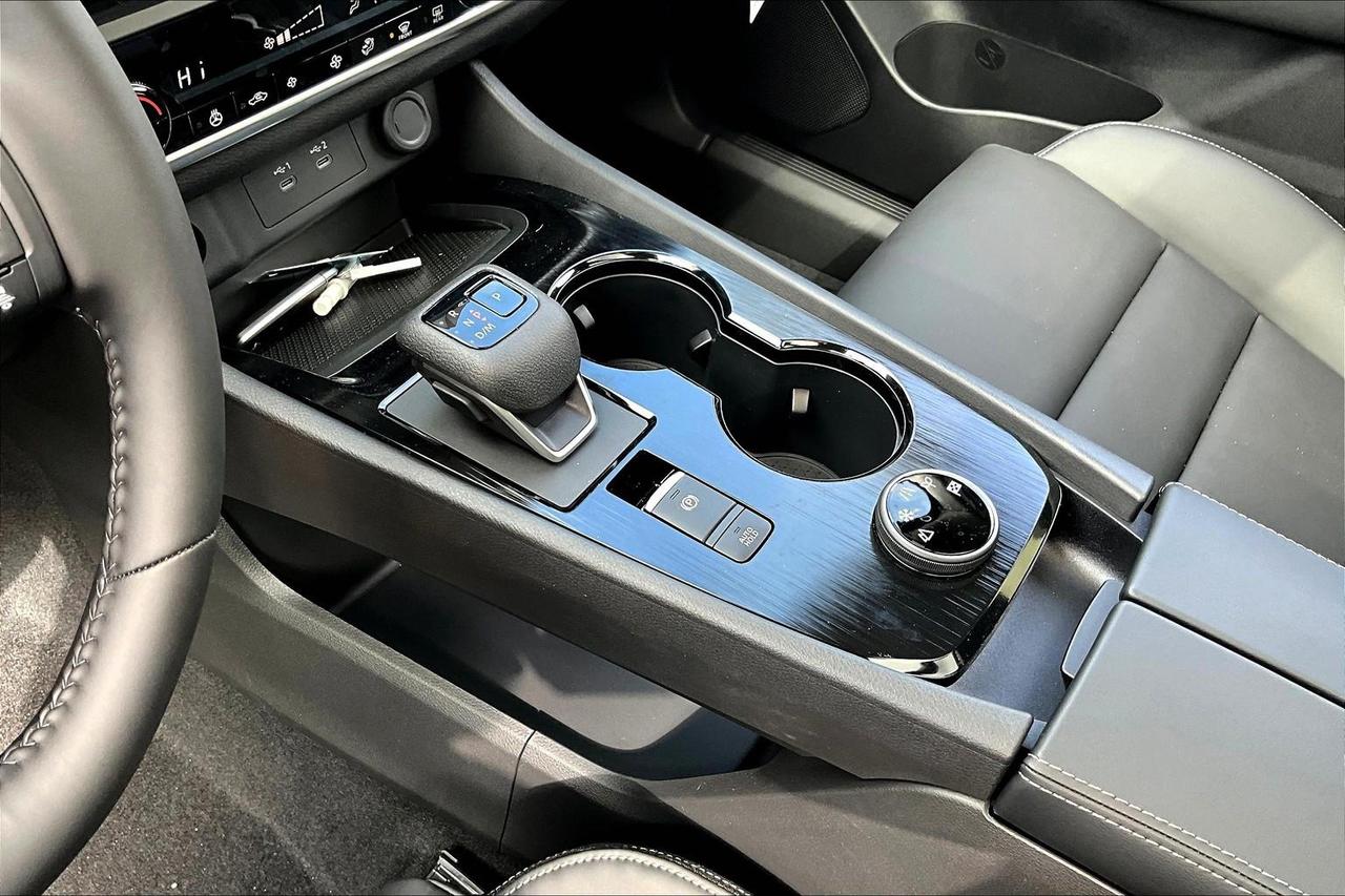 2025 Nissan Rogue Midnight Edition 4dr All-Wheel Drive Sport Utility Photo