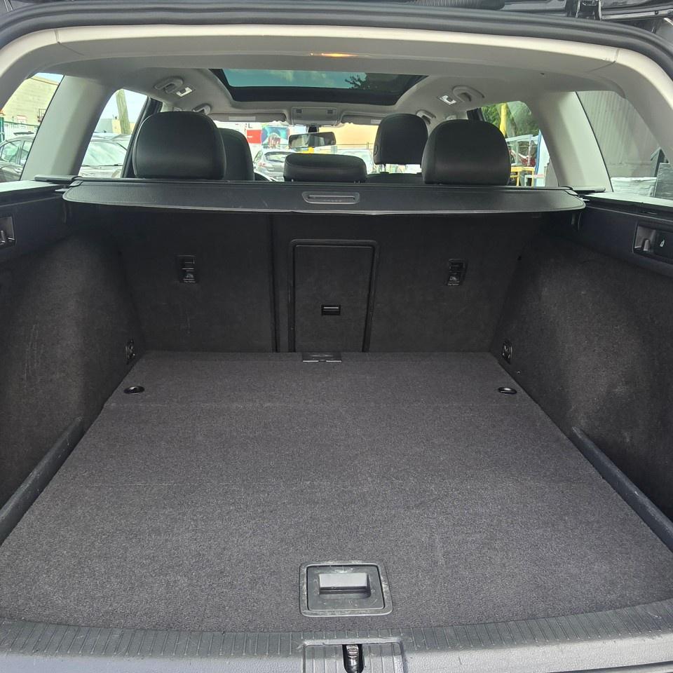 2017 Volkswagen Golf SportWagen 4dr DSG 1.8 TSI Highline 4MOTION Photo