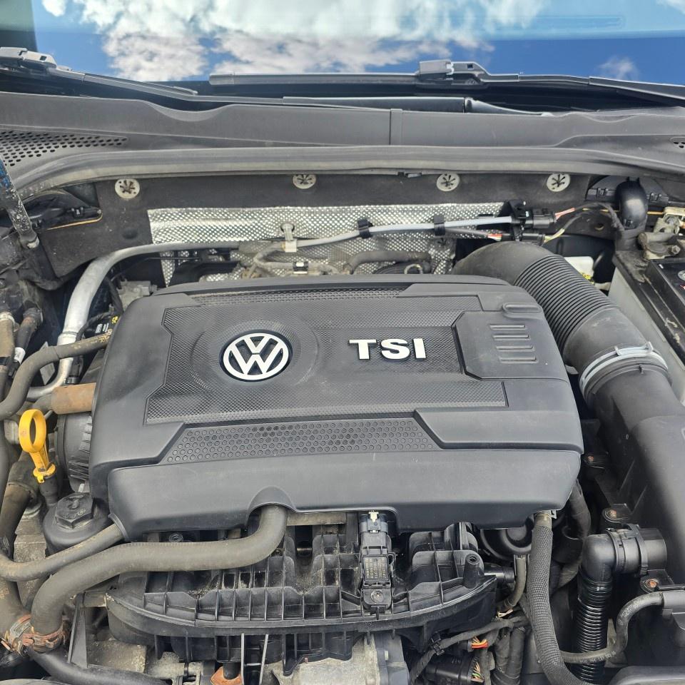 2017 Volkswagen Golf SportWagen 4dr DSG 1.8 TSI Highline 4MOTION Photo