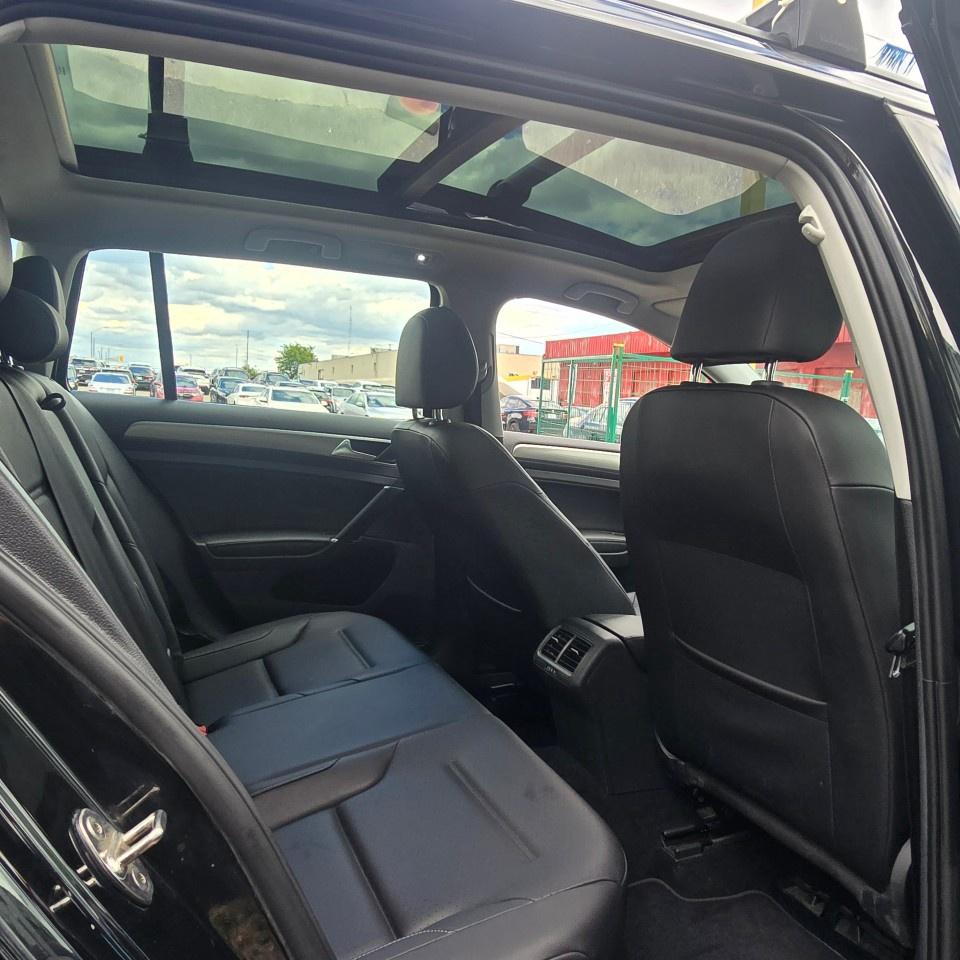 2017 Volkswagen Golf SportWagen 4dr DSG 1.8 TSI Highline 4MOTION Photo