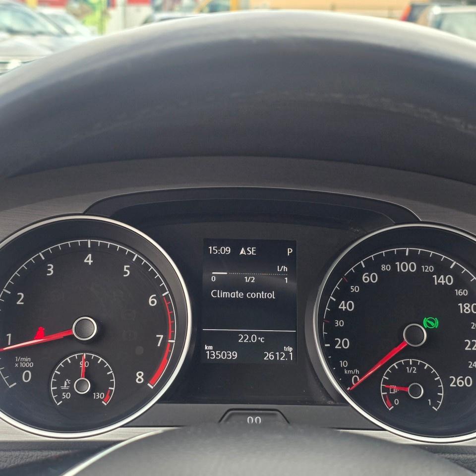 2017 Volkswagen Golf SportWagen 4dr DSG 1.8 TSI Highline 4MOTION Photo