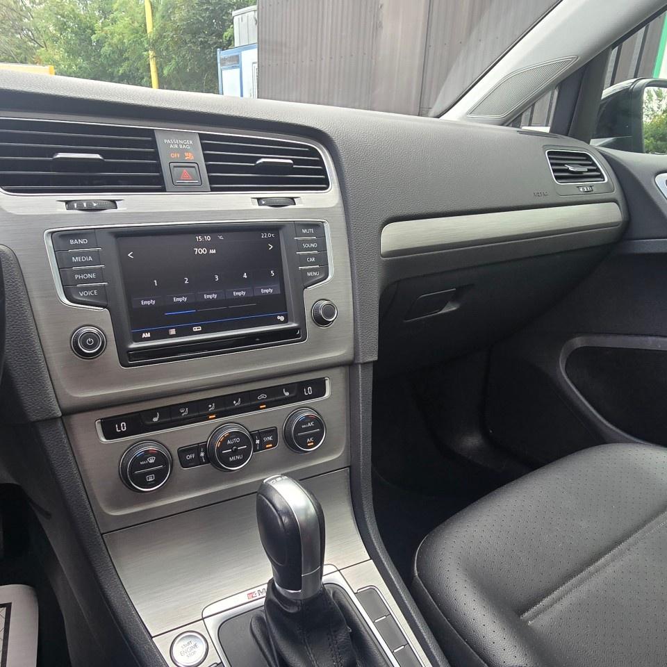 2017 Volkswagen Golf SportWagen 4dr DSG 1.8 TSI Highline 4MOTION Photo