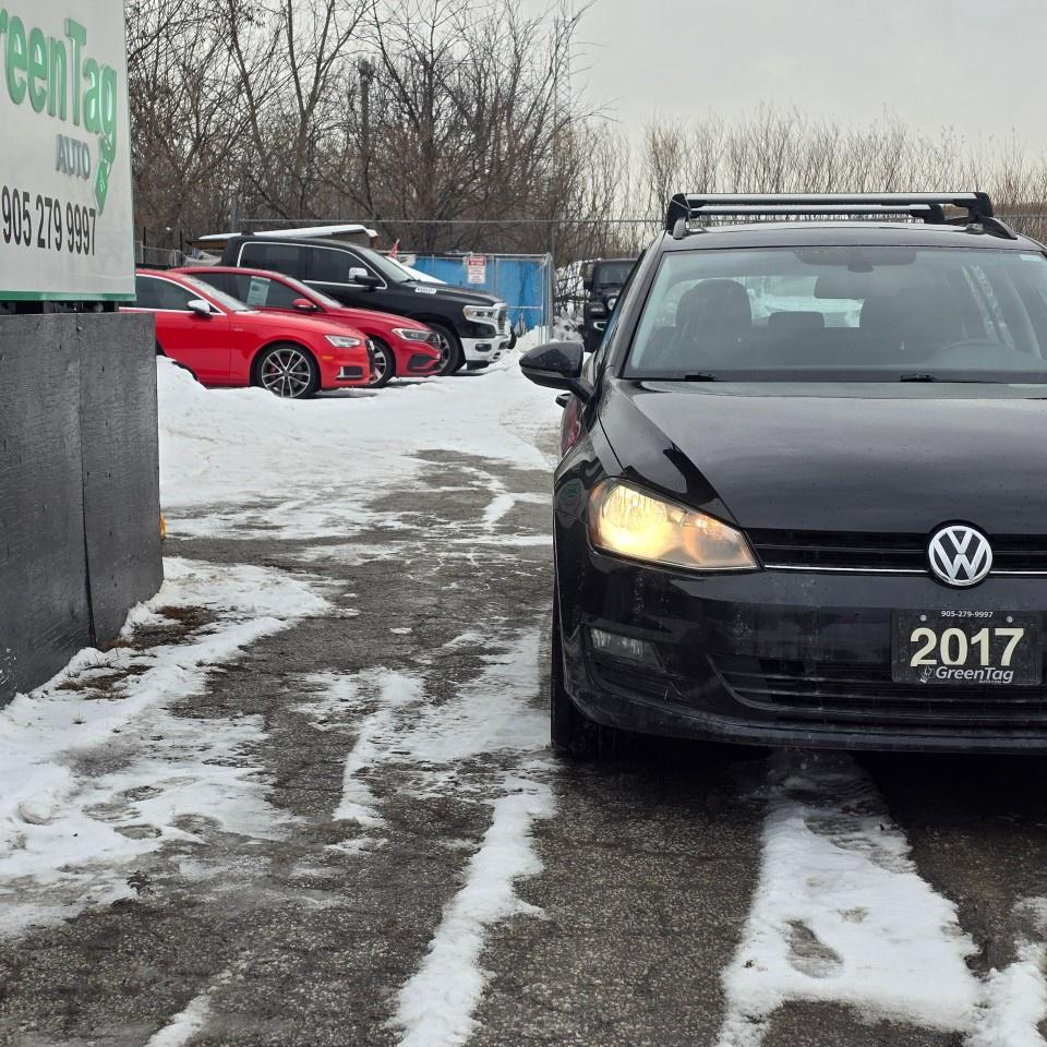 2017 Volkswagen Golf SportWagen 4dr DSG 1.8 TSI Highline 4MOTION Photo