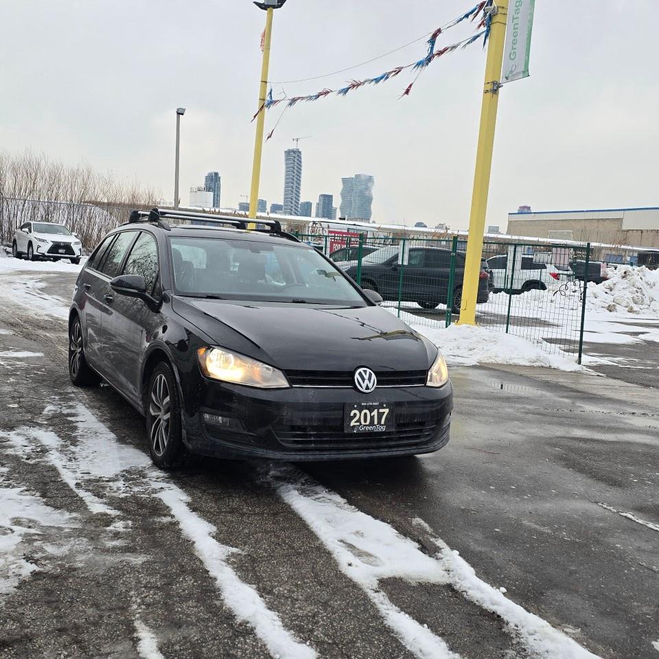 2017 Volkswagen Golf SportWagen 4dr DSG 1.8 TSI Highline 4MOTION Photo