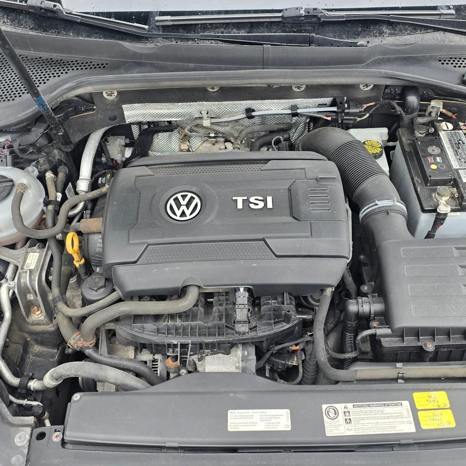 2017 Volkswagen Golf SportWagen 4dr DSG 1.8 TSI Highline 4MOTION Photo