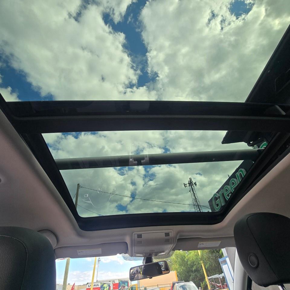 2017 Volkswagen Golf SportWagen 4dr DSG 1.8 TSI Highline 4MOTION Photo